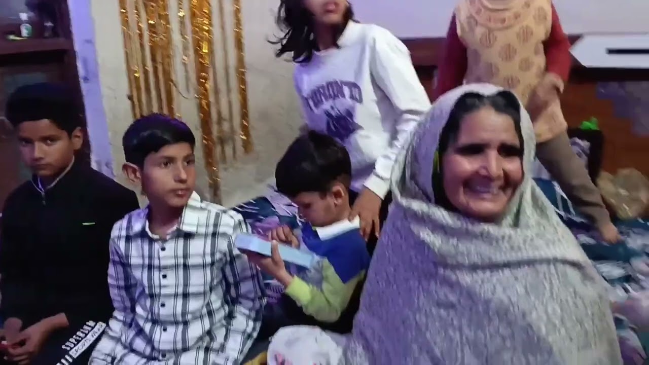 Aaj gye ansh k birthday p🎂🎈 or mere gaon #plz like share and subscribe to my channel 