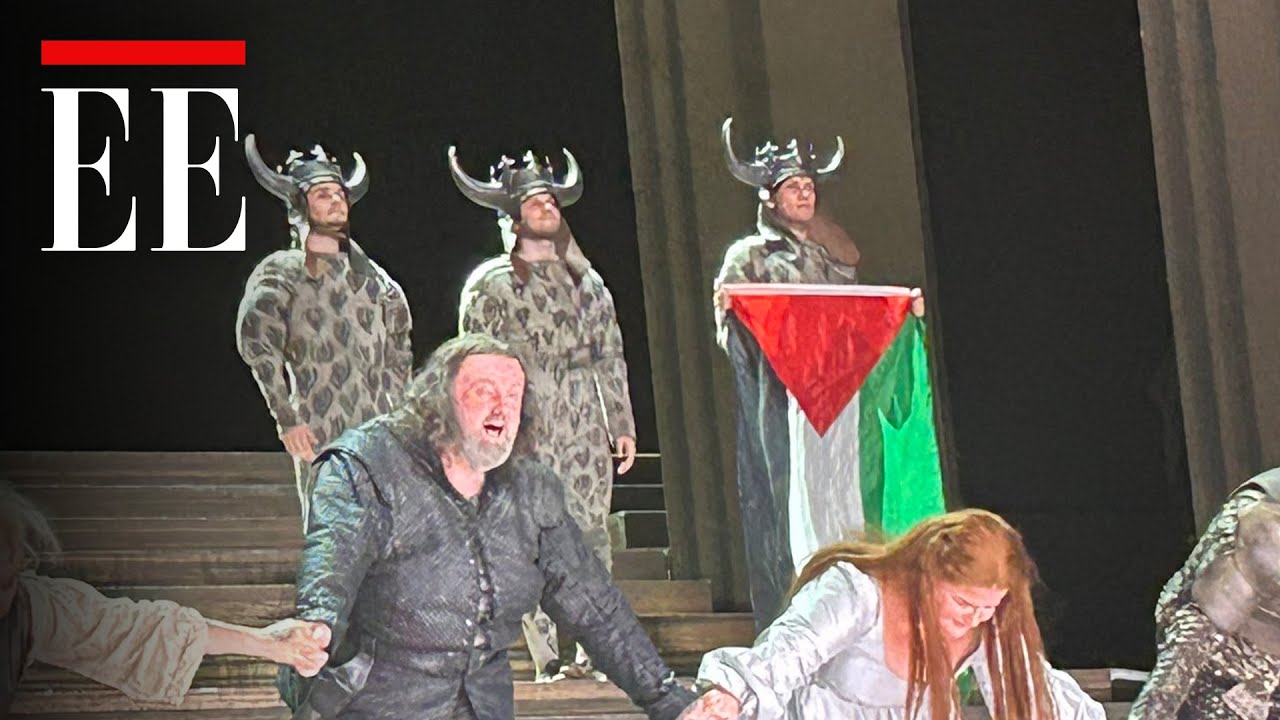 Bailarín protestó contra la guerra en Palestina al final de una ópera en Londres | El Espectador