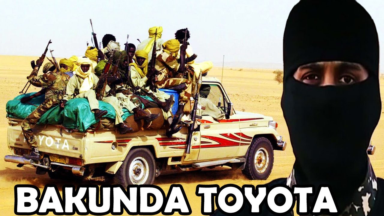 ISMAËL MWANAFUNZI: IMPAMVU INYESHYAMBA ZIKUNDA TOYOTA PICK UPS, HILUX NA LAND CRUISER