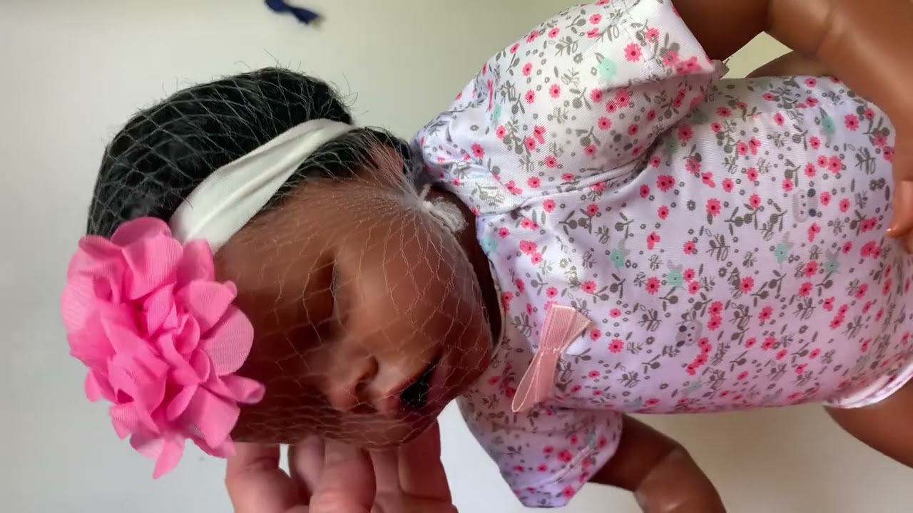 Reborn Doll. Unboxing.