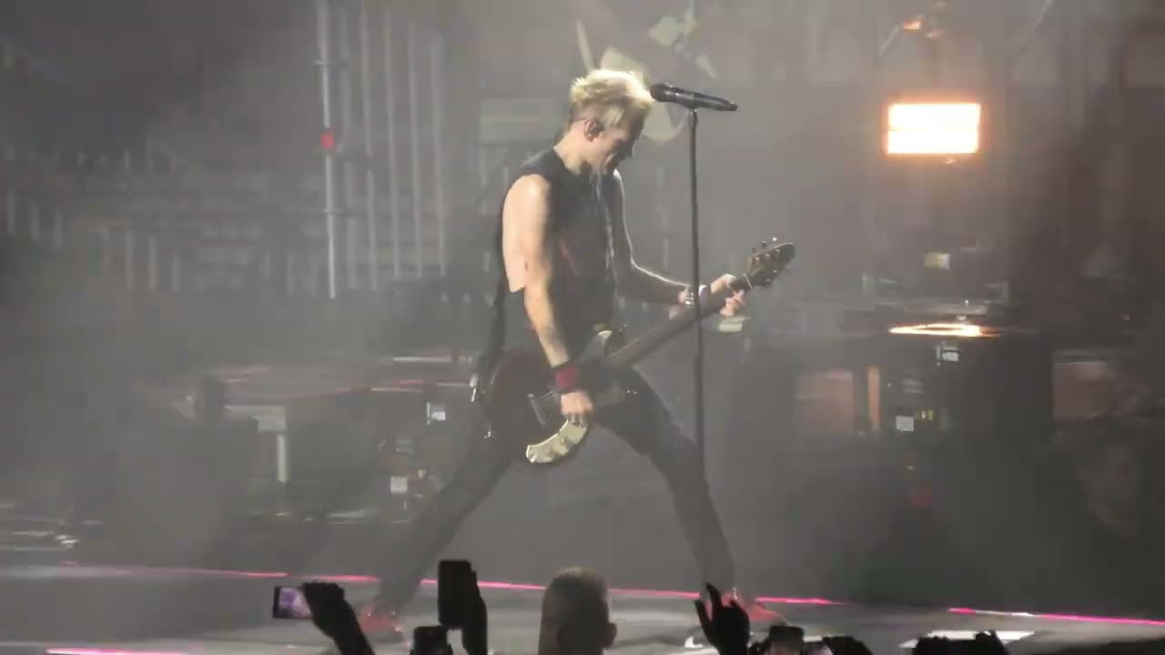 Sum 41 2024-11-09 Łódź, Atlas Arena, Poland - Noots