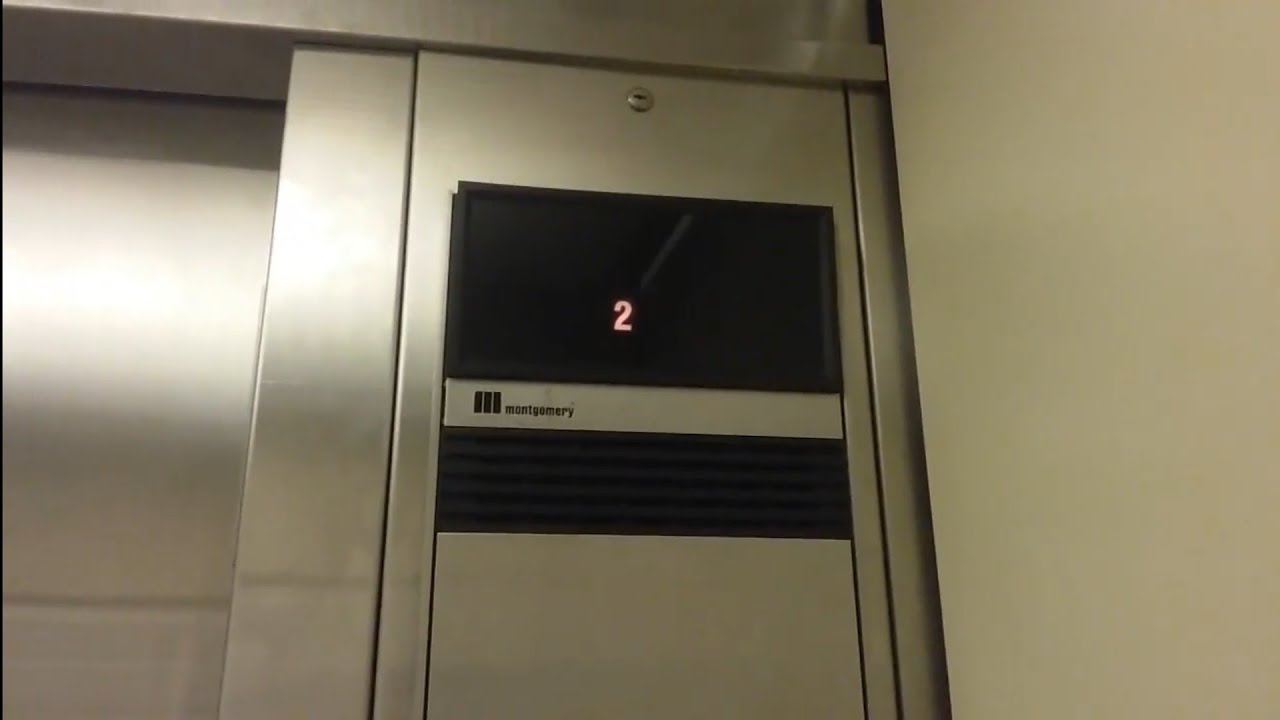 Montgomery Hydraulic Elevator @ Macy's - Saint Louis Galleria - Richmond Heights, MO
