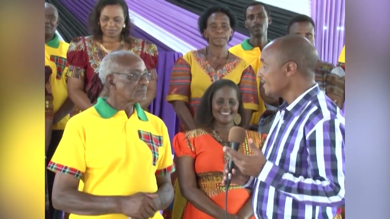 MWANZA TOWN CHOIR| TAZAMA SANTURI ZAO ZA MWAKA 1959, WAKIIMBA NA GITAAA LA GALATONI. PART.2