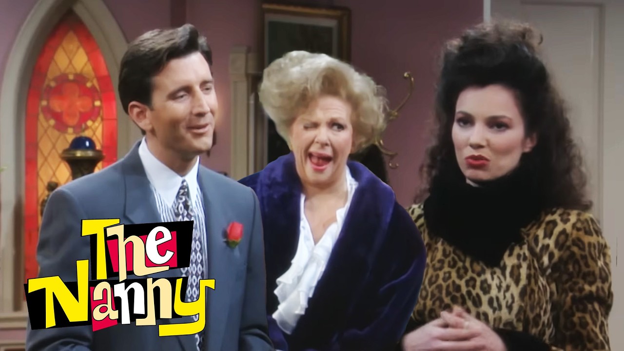 Fran Dates A Funeral Director | The Nanny