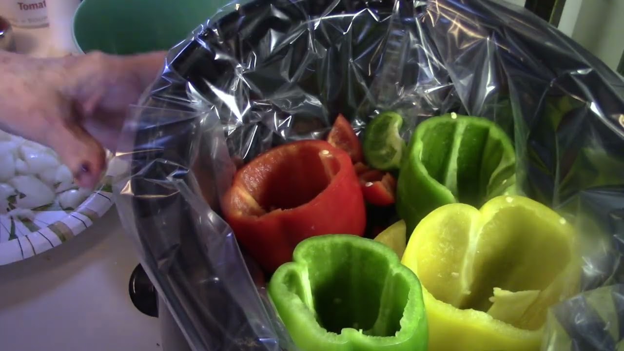 What's for dinner tonight? Stuffed Peppers and copy cat Texas Roadhouse Rolls in the bread machine.