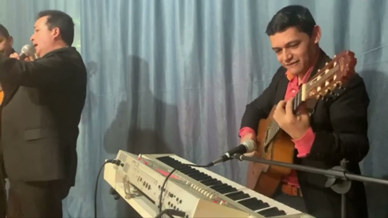 MÚSICA SENTIMENTAL ECUATORIANA CON FABRICIO ARCINIEGA #milindoecuador  #ecuador #musicaenvivo