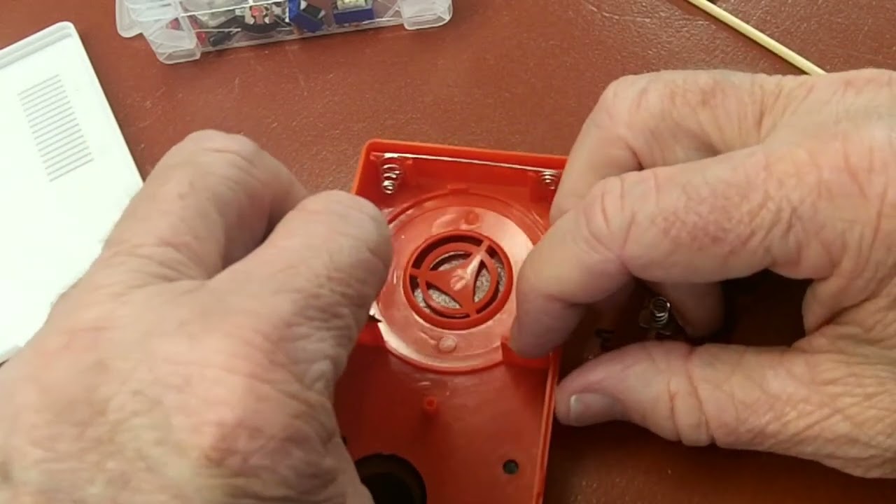 HX108-2 AM Receiver Part 01