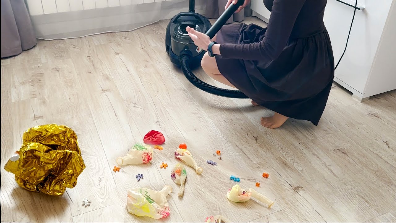 Vacuumed the balloons. Something went wrong. What the Bosch BGS21X320 vacuum cleaner can do