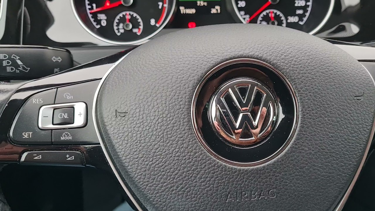 Sento 060 Volkswagen Golf 1.4 TSI 125KM Highline, salon Polska.