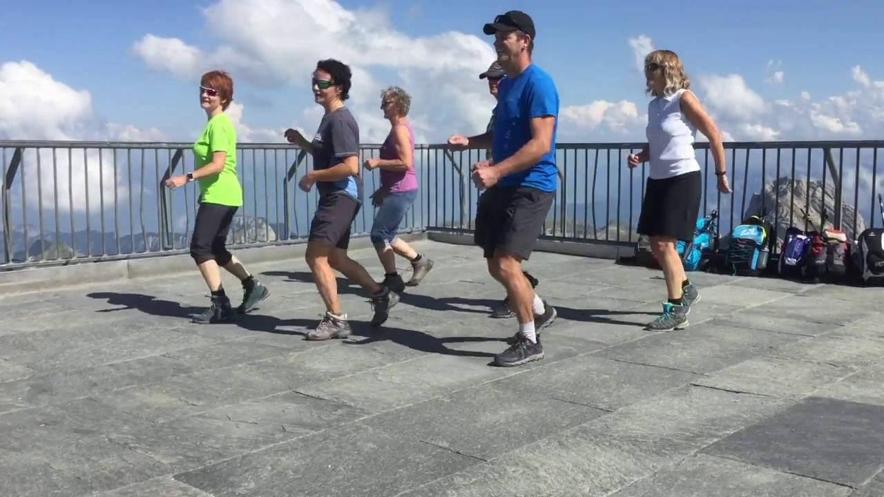 Dini Seel ä chli la bambälä la - Line Dance
