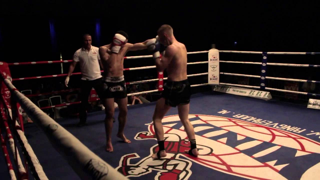 FIGHT FANS 9 05 ILIAS BENHAMOU VS LEVI