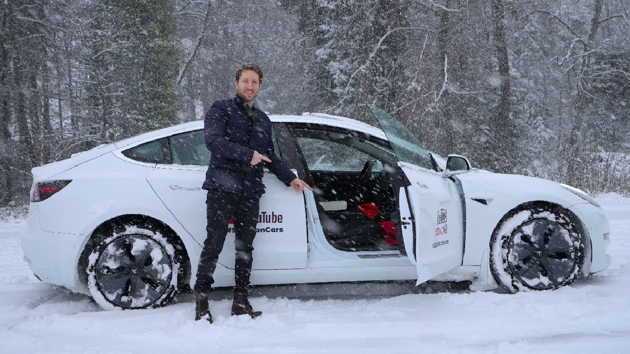 Tesla Model 3 Test Drive in Deep SNOW