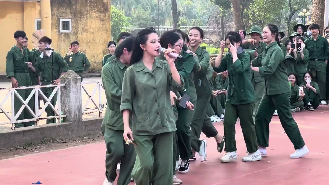 BẢN NHẠC CÁCH MẠNG REMIX HOT NHẤT MẠNG XÃ HỘI.