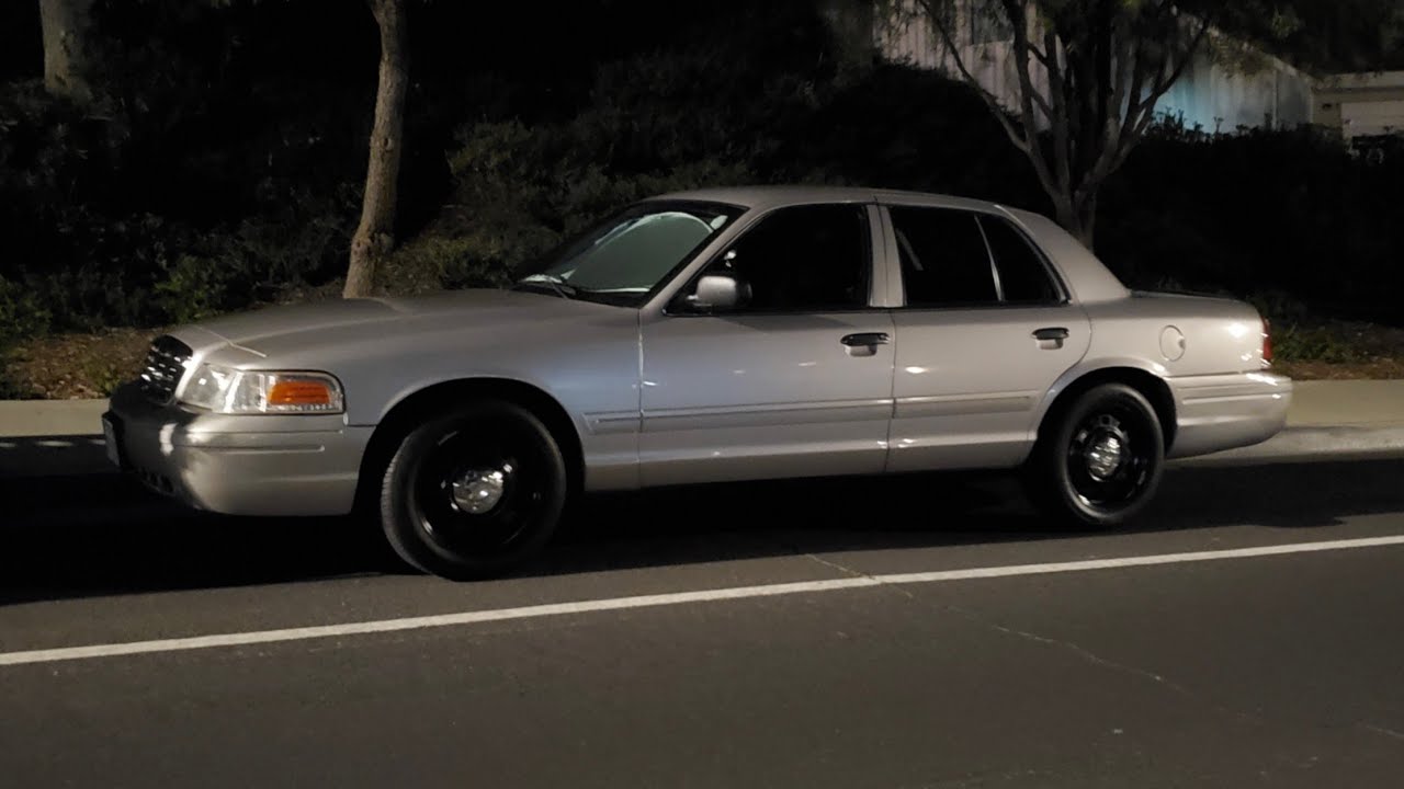Crown Victoria Spark Plug Change and Throttle Body Cleaning (Very Long Video)