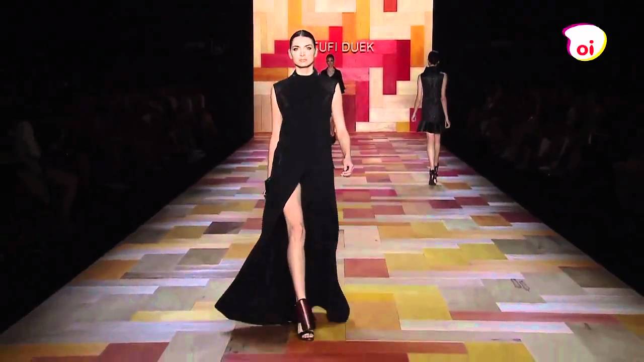 Oi Moda // Desfile Tufi Duek - São Paulo Fashion Week Inverno 2011