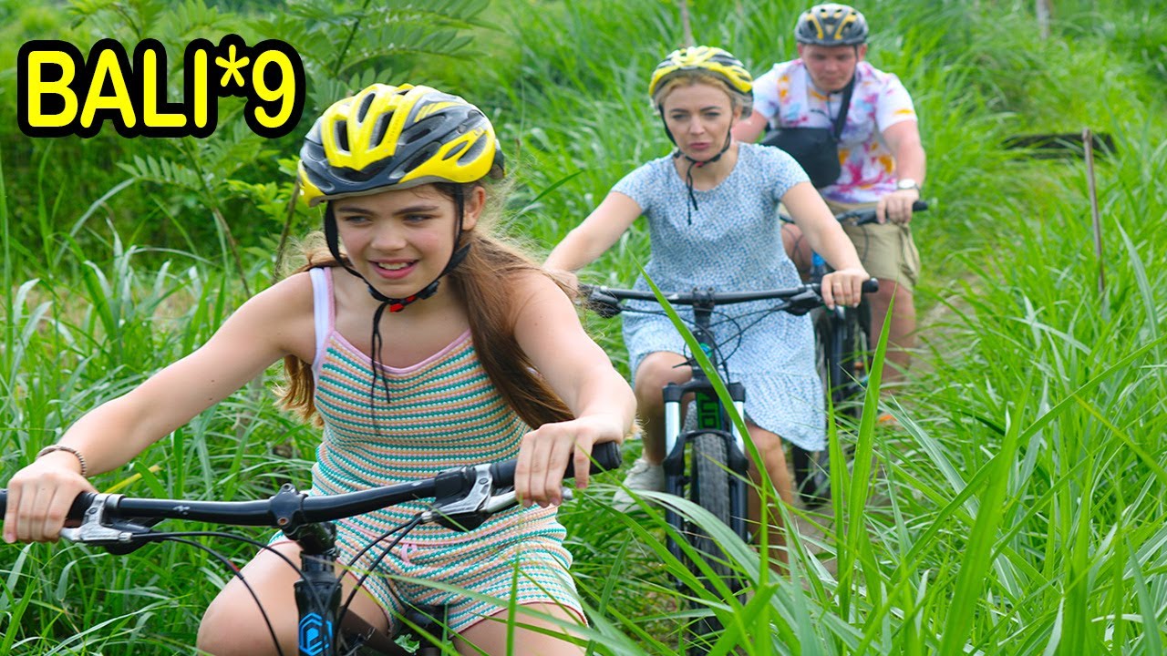 🚴‍♀️PLIMBARE cu BICICLETELE🚴🏻vizităm O ȘCOALĂ doar cu BĂIETI👦🏻🧑‍🦱