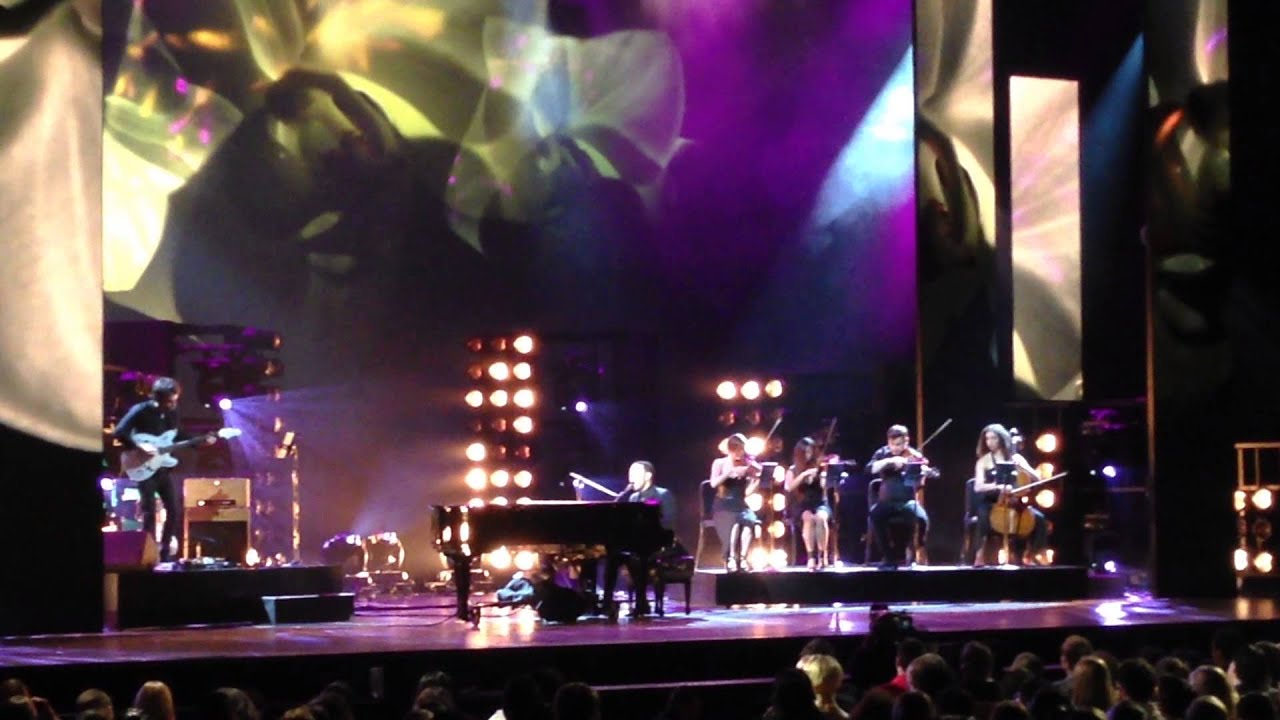 YouTube OnStage LIVE: John Legend - You & I (Nobody In The World)