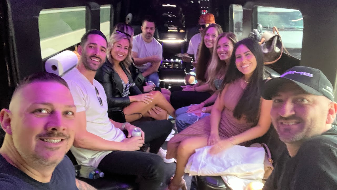 Surprising my wife with $30,000 Birthday Bash! *Happy Bday Mrs.DDE*
