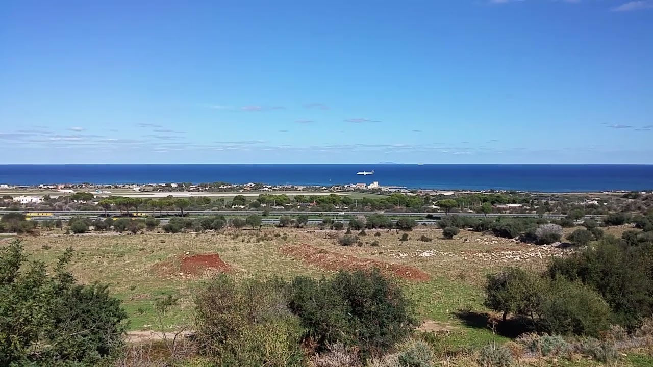 PalermoWeb: atterraggio all' Aeroporto di Palermo Falcone Borsellino