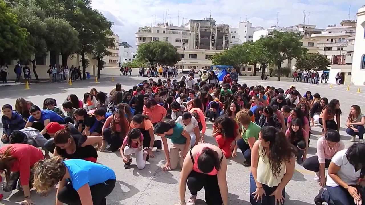 FLASHMOB LYCEE REGNAULT TANGER