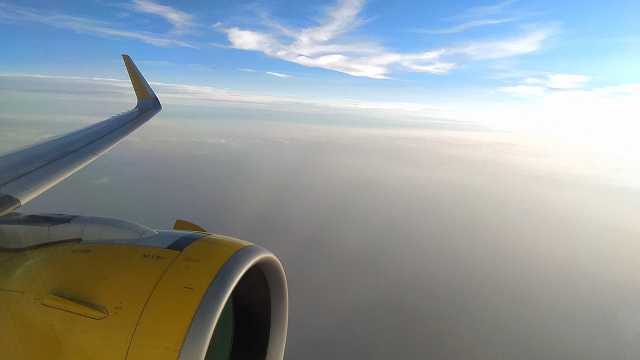 Vueling A320neo Takeoff from Barcelona-El Prat Airport (LEBL)