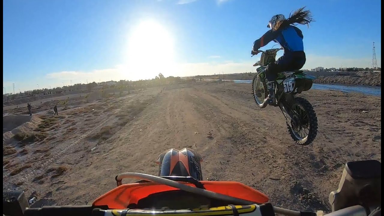 Riding Motocross in Gabes - Tunisia