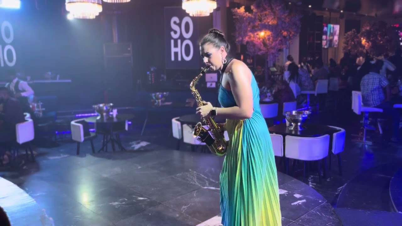 Just the two of us sax alto cover by Alina Abban
