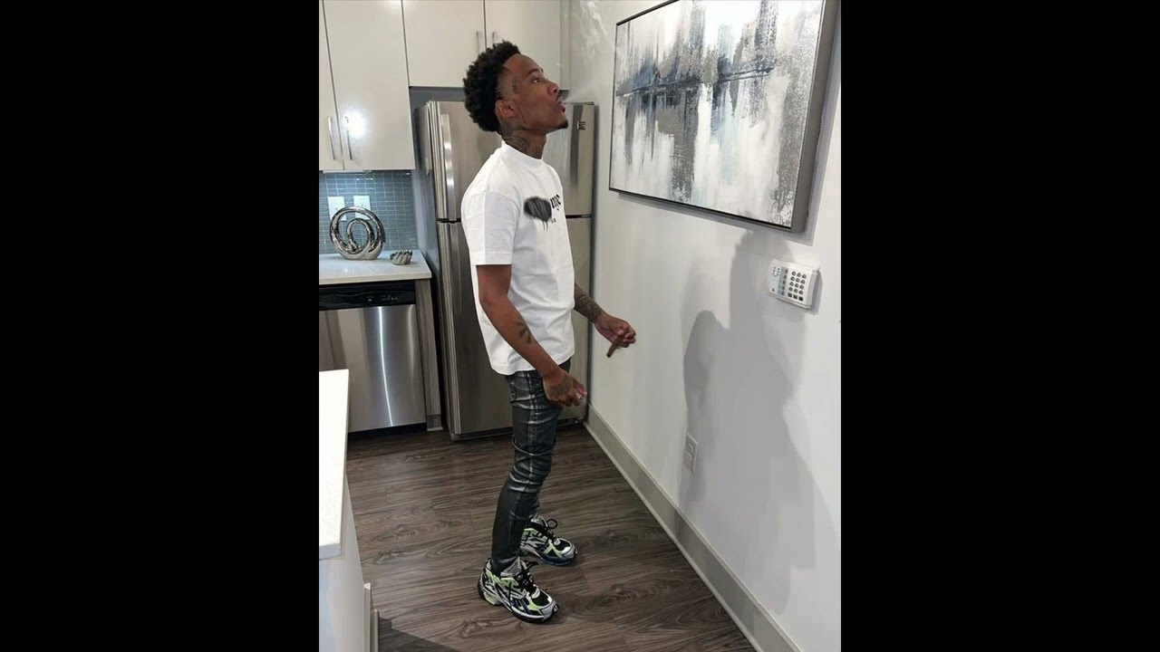 (FREE) Lil Double 0 Sample Type Beat - 