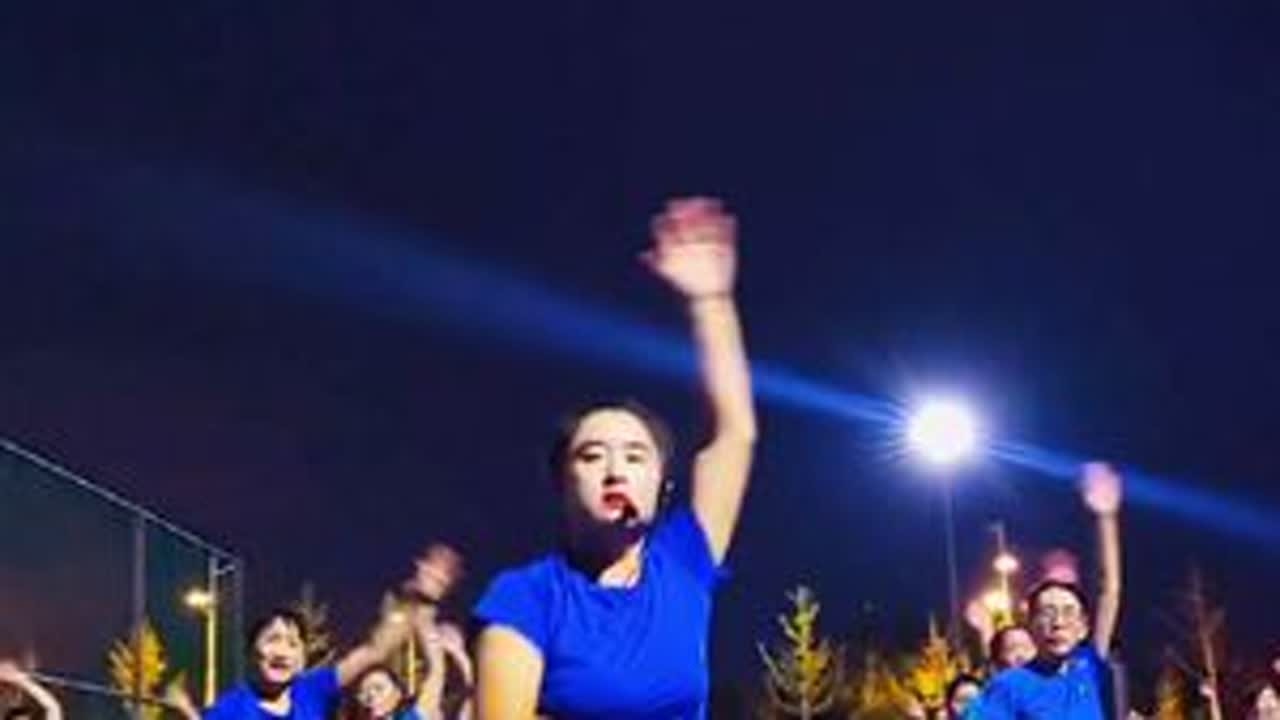 低头族上班久坐不动者跟练 简单易学适合零基础锻炼四肢#全民健身运动 #一学就会 #有氧塑型操 #零基础教学 #全民健身传递正能量