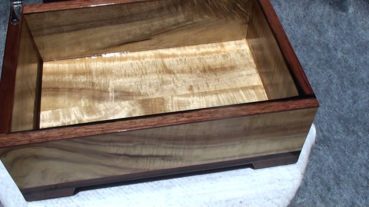 Myrtle wood keepsake box