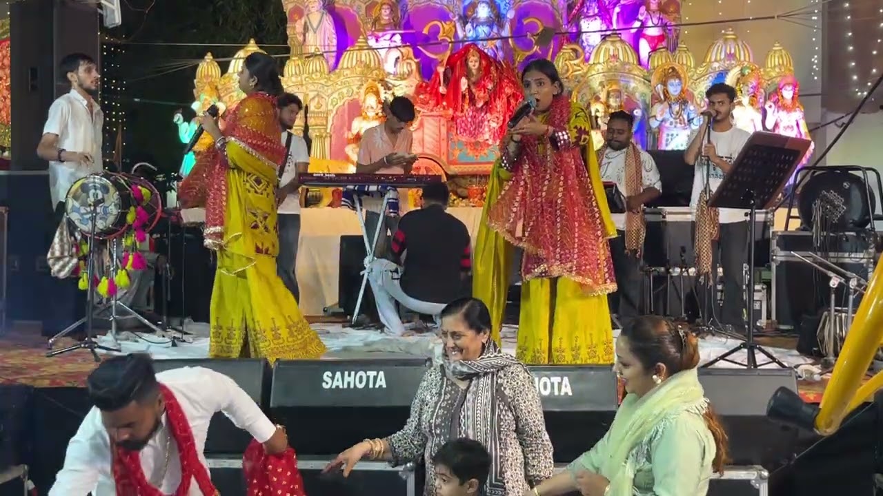 Gill Sisters Live |8th Maa Bhagwati Jagran, Bagh Bahrain Naujwan Sabha, Jalandhar  | Gurmukh Music