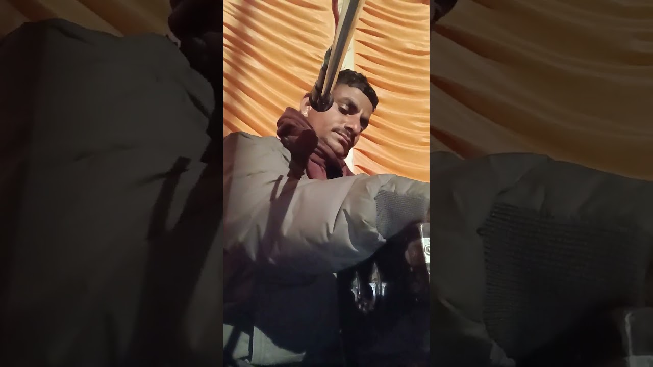 मेरा गुरु लगे मोहिय प्यारा शब्द सुनावे भ्रह्म ब मटावें।                    गायक दीपाराम लोहार जाखण 🙏