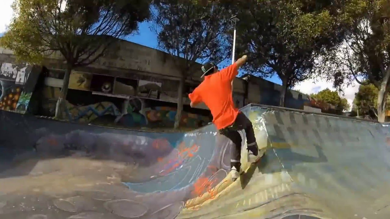 Diego Garz&oacute;n 2 hrs 1 Skate park Pue. M&eacute;xico