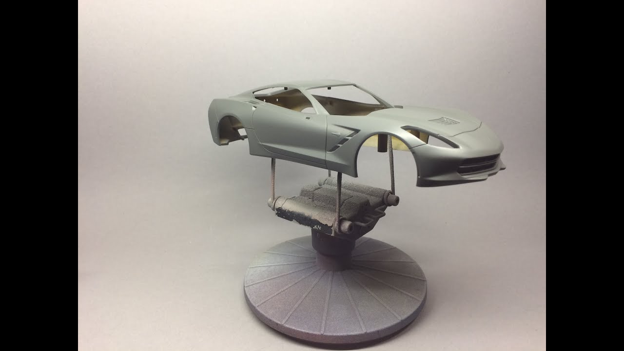 Revell: Corvette C7 Stingray Prepping painting and detailing the body