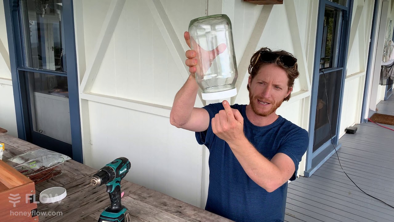 DIY Bee Feeder - Flow Hive 🐝🍯