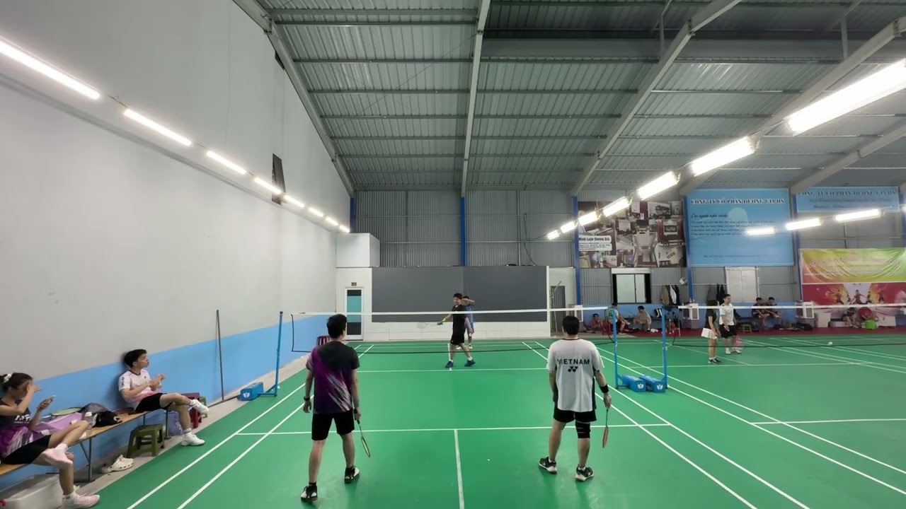 #80 IVS-Badminton