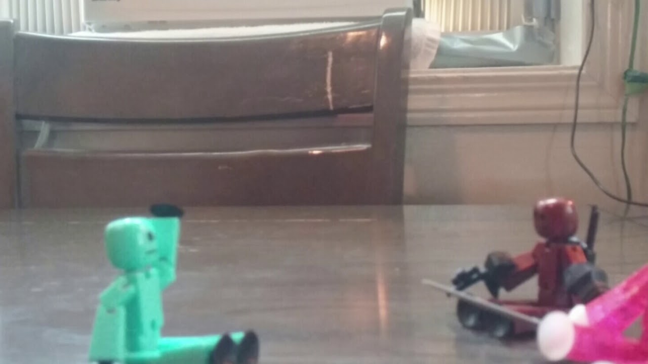 Visiting Striker And Pixel (Off The Grid) | #stikbot