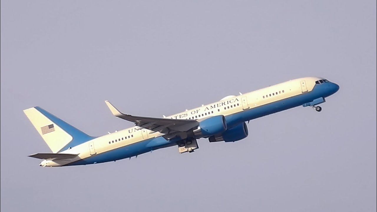 U.S. Air Force C-32A (Air Force 2) Arriving and Departing at CVG! I 99-0004