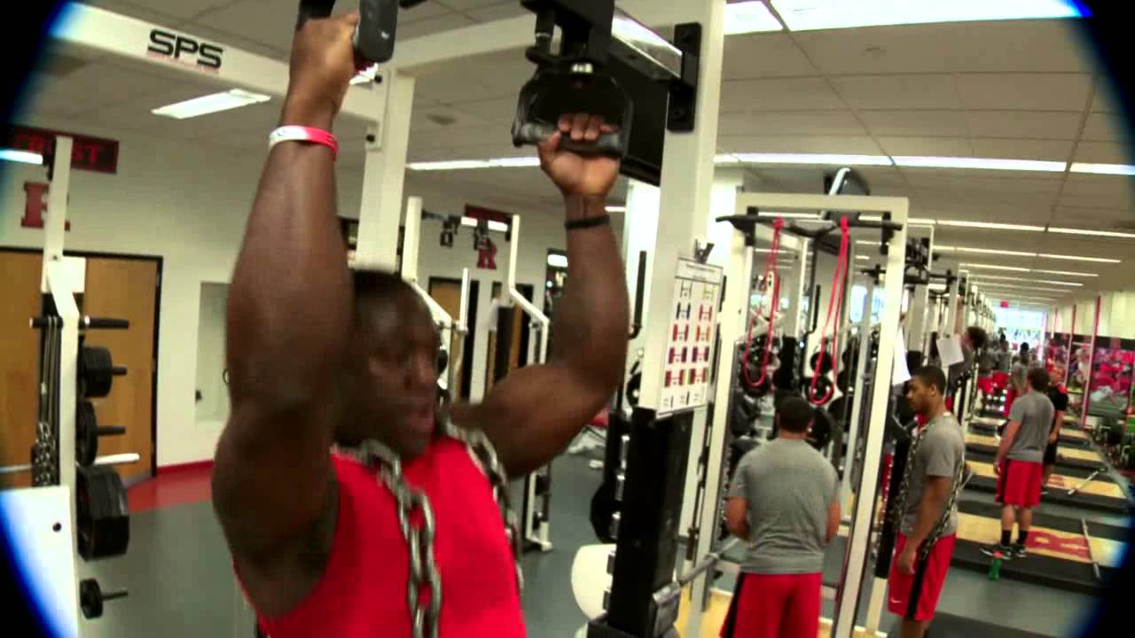 R Football Show - Behind the scenes in the Rutgers Football Weight Room