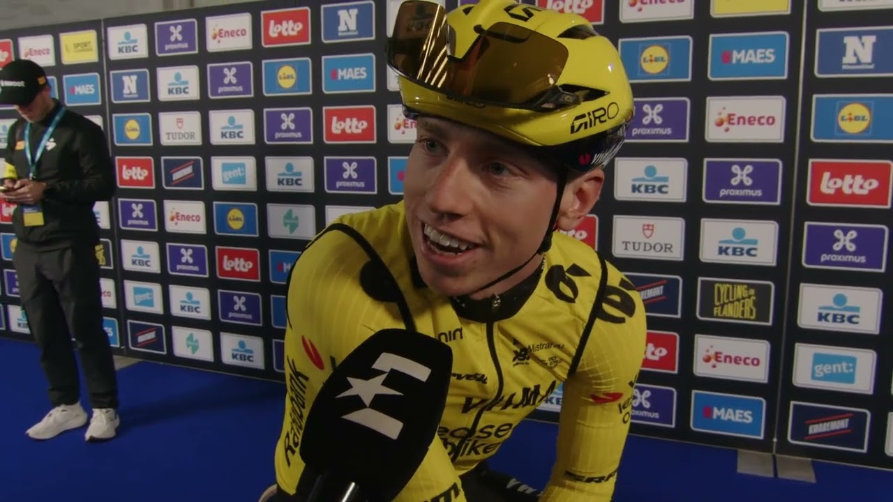 Мэтью Бреннан - Интервью в начале - Omloop Nieuwsblad 2026
