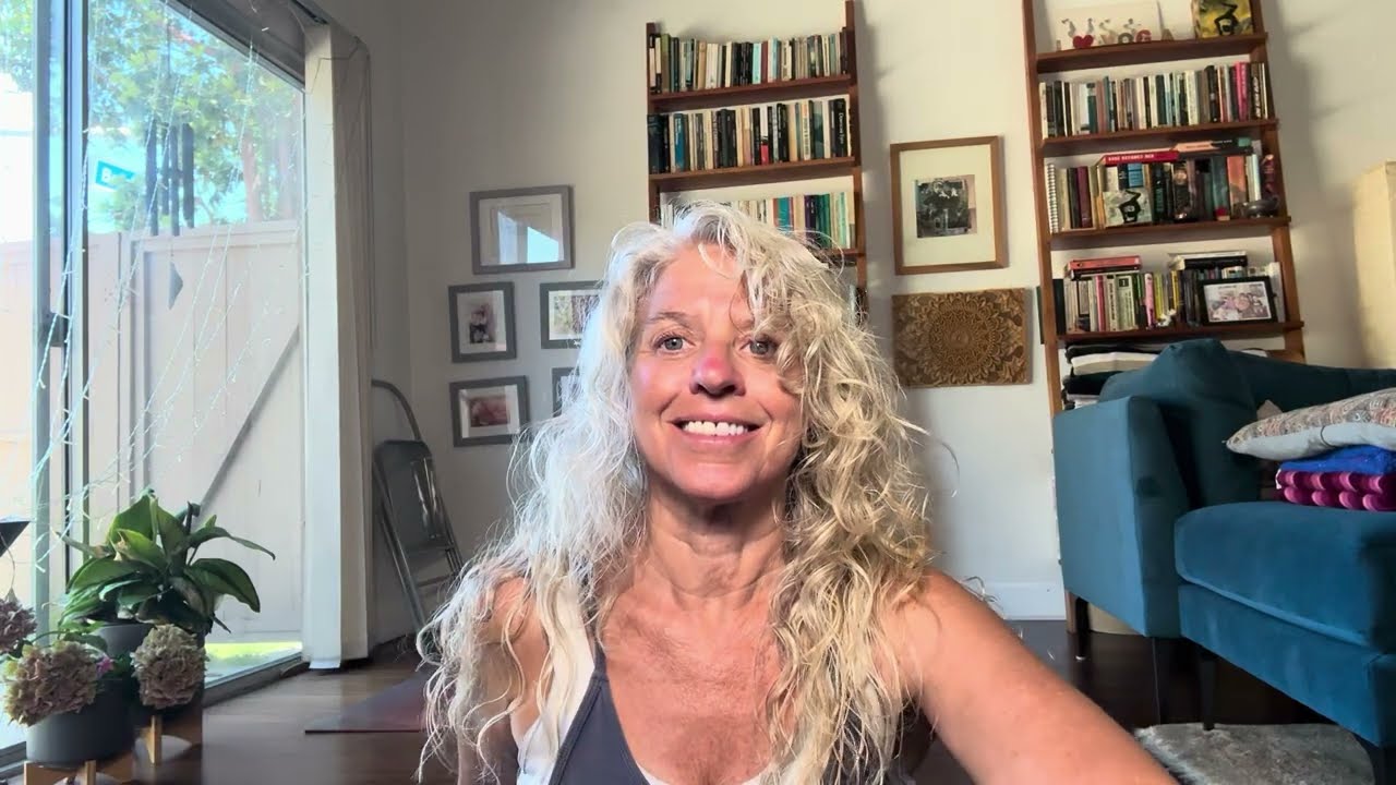 L2:3 Yoga Flow- Flowy and Inversiony w/ Arm Balances, & Easeful Spine Extensions