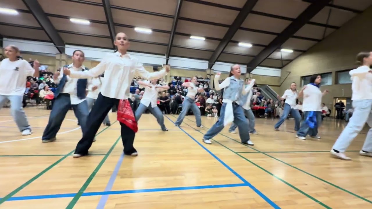 Julebal 2025, Hip Hop 11 14 år beg./let øvede del 1