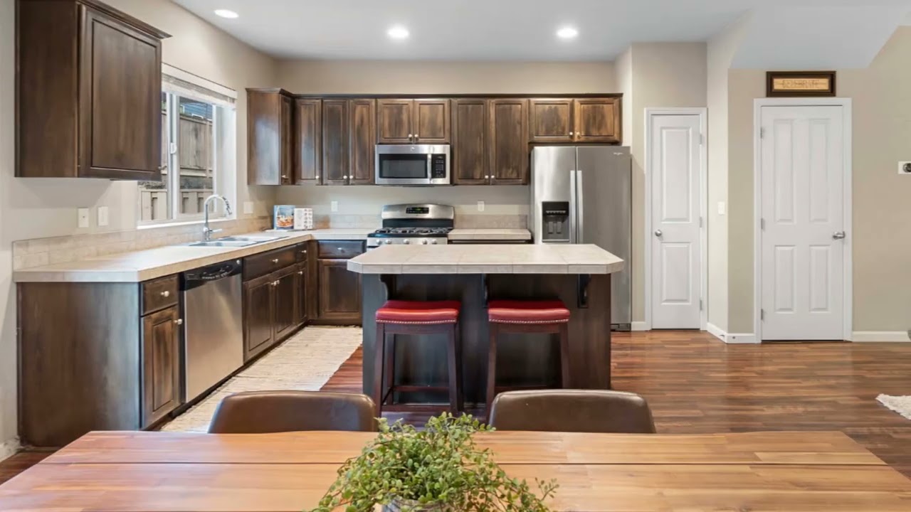 16360 SE Pyrite St, Damascus, OR 97089