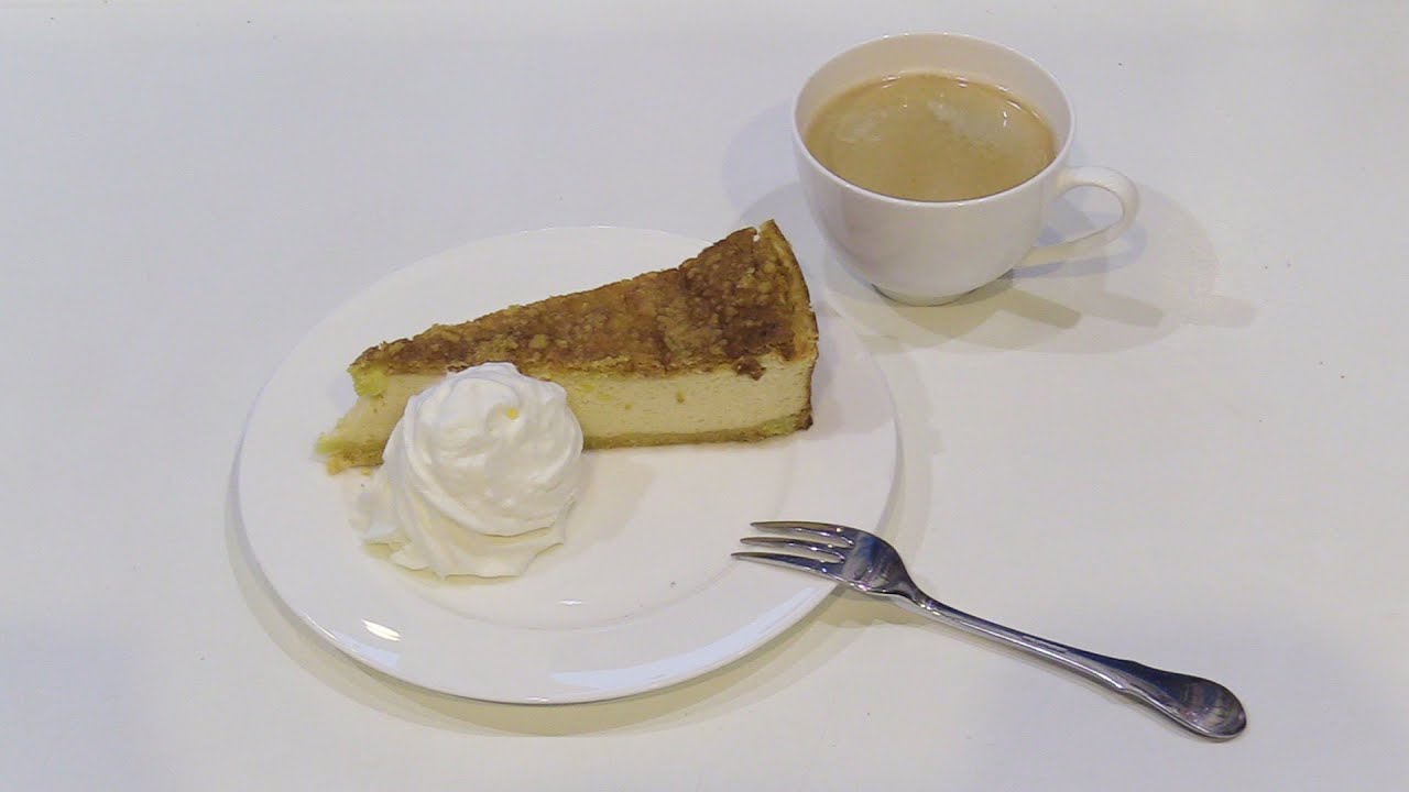 Gebackene Joghurttorte. Schritt für Schritt mit Rezept.