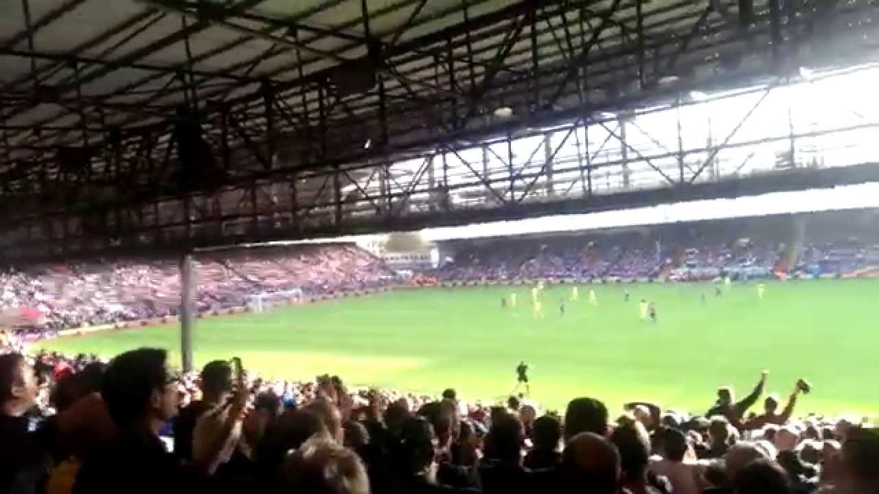 Chelsea Fans At Crystal Palace: Atmosphere