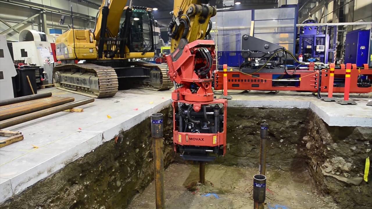 Horizontal boring mill installation at Movax factory