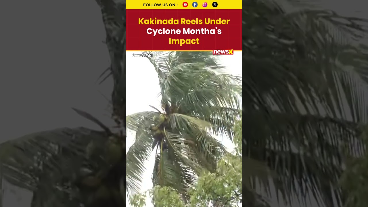 #watch | Kakinada Reels Under Cyclone Montha&rsquo;s Wrath #cyclonemontha #trending #chennaicyclone