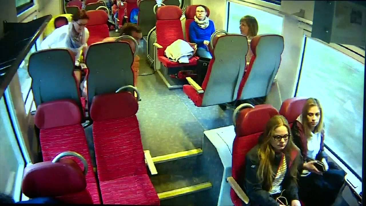 Wideo: Maszynista pociągu spieszy się, by ostrzec pasażer&oacute;w tuż przed wypadkiem w Polsce