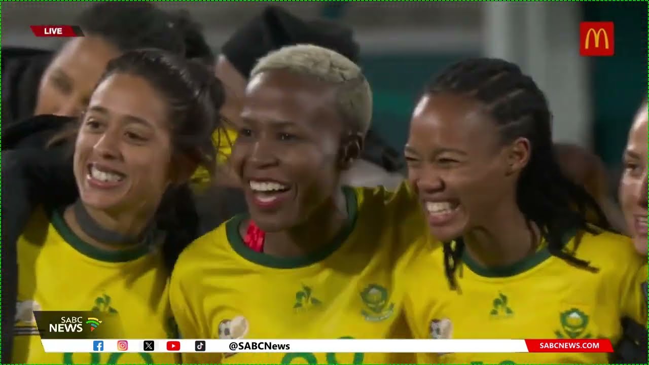 Banyana players, technical team break into song and dance after beating Italy 3-2
