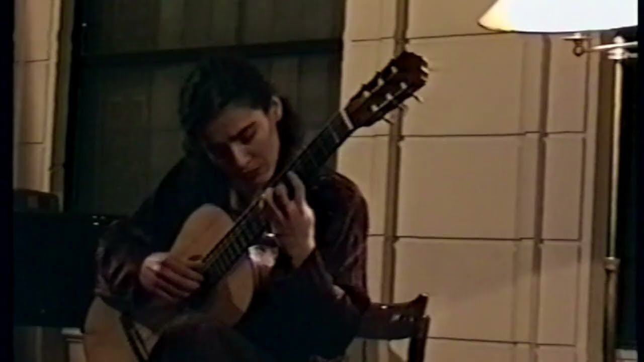 Bessy Diagoma plays I. Albeniz - Torre Bermeja live 1997